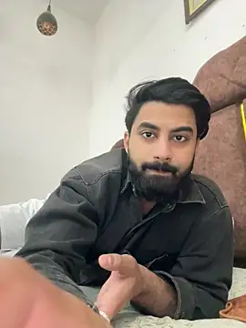 hottestboy03 online show from December 4, 6:01 am