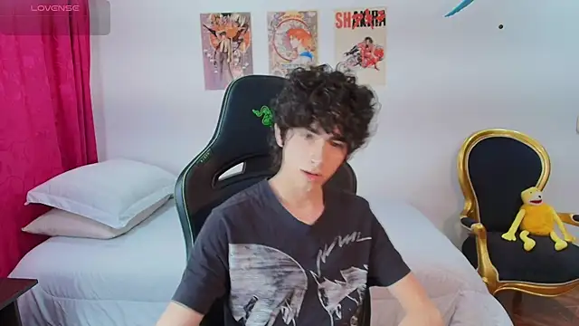 Nude Boy18 online show from July 17, 12:39 am