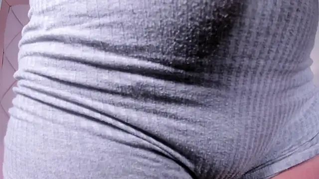 momo ayasse online show from September 15, 9:59 pm