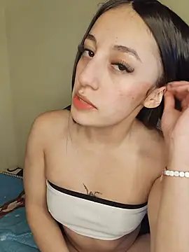 StefaniaFoxx  online show from July 4, 6:41 am