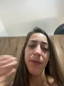 lucioliveira online show from February 7, 1:48 pm