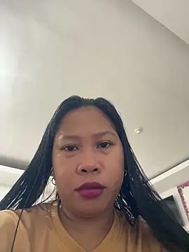 Pilipinalyn23 online show from November 25, 11:38 pm