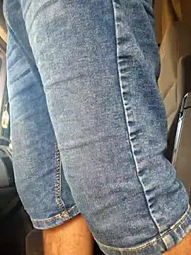 Snapshot of Amberdual chatting on September 16, 9:32 am Amberdual online show from September 16, 9:32 am