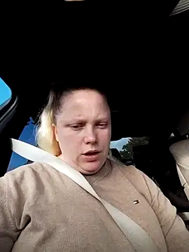 Snapshot of Amberdual chatting on October 15, 6:57 am Amberdual online show from October 15, 6:57 am