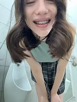 BallerinaCappuccino  online show from February 13, 7:37 am