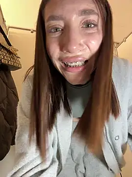 BallerinaCappuccino  online show from March 31, 9:43 am