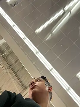 allybluee777 online show from March 3, 1:06 pm