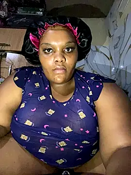 Snapshot of chubbybbw18 chatting on October 17, 8:22 pm chubbybbw18 online show from October 17, 8:22 pm