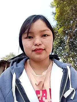 XoiXoi232 online show from January 12, 5:23 am