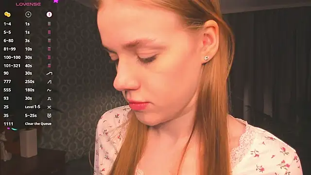 Snapshot of OdellaFrake chatting on April 20, 7:59 pm OdellaFrake online show from April 20, 7:59 pm