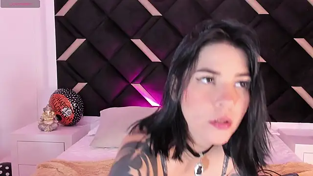 kate cass online show from October 17, 3:31 am