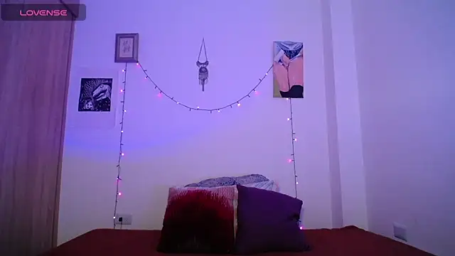 dark  nymph online show from March 16, 2:06 am