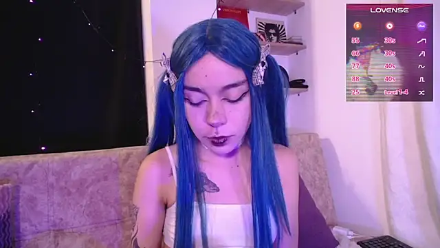 dark  nymph online show from April 9, 3:39 am