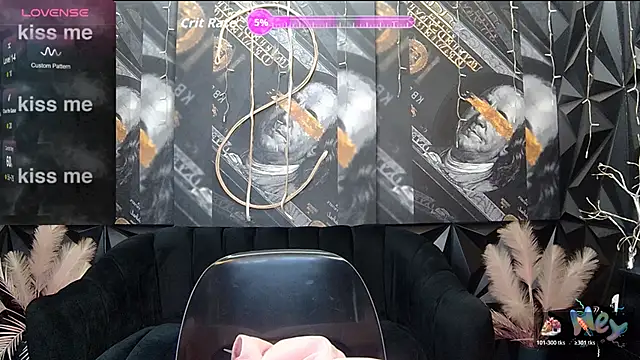 Lilmisbaddyxxx online show from November 9, 7:56 pm