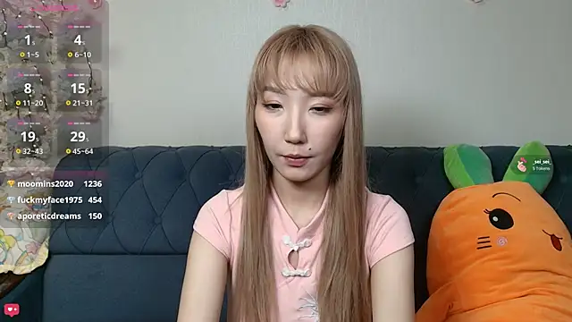 Snapshot of Yume_ko chatting on May 15, 11:45 pm Yume ko online show from May 15, 11:45 pm
