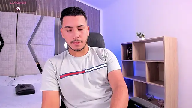 Axel grey  online show from January 10, 12:40 pm