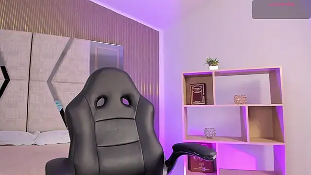 Axel grey  online show from March 3, 12:33 pm