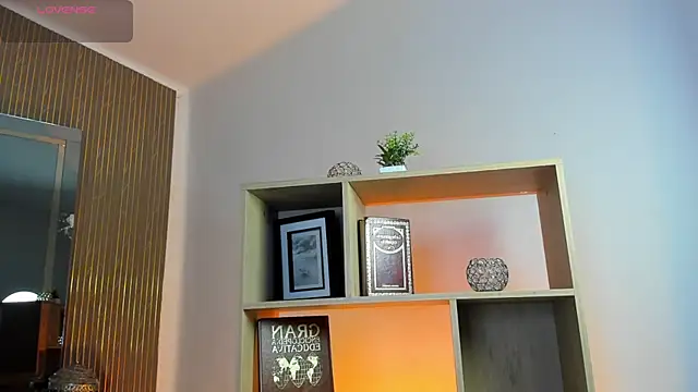 Snapshot of Axel_grey_ chatting on April 17, 12:52 pm Axel grey online show from April 17, 12:52 pm