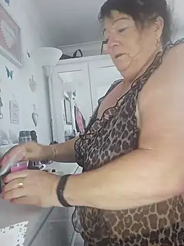 Snapshot of Angeldelightt chatting on March 16, 11:36 am Angeldelightt online show from March 16, 11:36 am