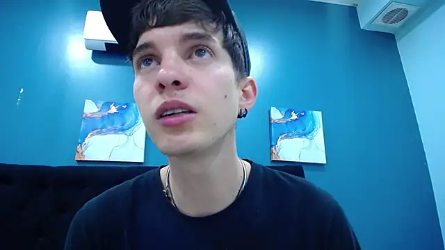 Jheampiiero online show from November 4, 1:43 pm