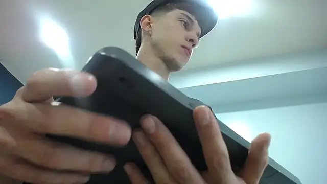 Jheampiiero online show from November 27, 12:29 pm