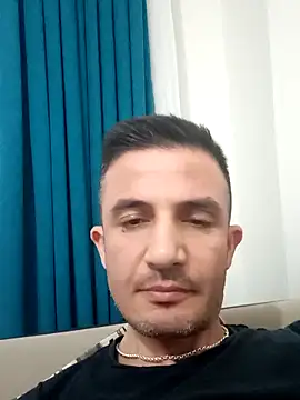 OGUZOZAN online show from October 6, 8:39 pm