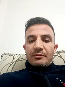 OGUZOZAN online show from October 7, 8:50 pm