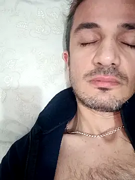 OGUZOZAN online show from October 31, 11:17 pm