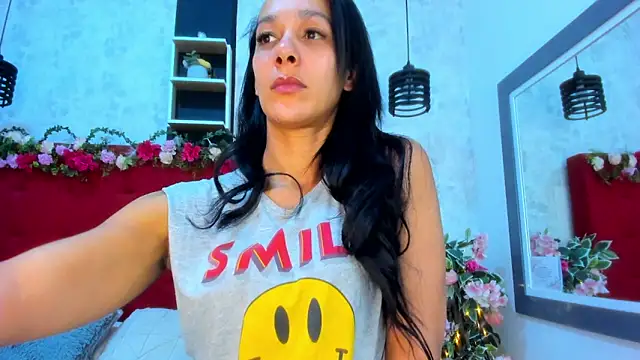 Snapshot of Kloeh_Star chatting on December 19, 9:55 pm Kloeh Star online show from December 19, 9:55 pm