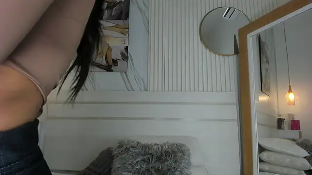 Snapshot of Kloeh_Star chatting on January 13, 7:41 pm Kloeh Star online show from January 13, 7:41 pm