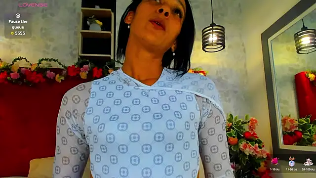 Snapshot of Kloeh_Star chatting on February 21, 8:10 pm Kloeh Star online show from February 21, 8:10 pm