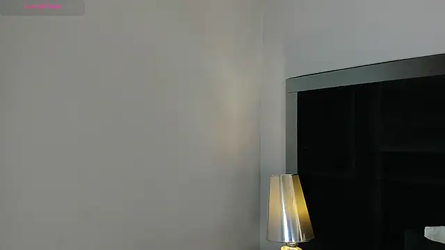 CarolineLee  online show from February 10, 10:36 pm