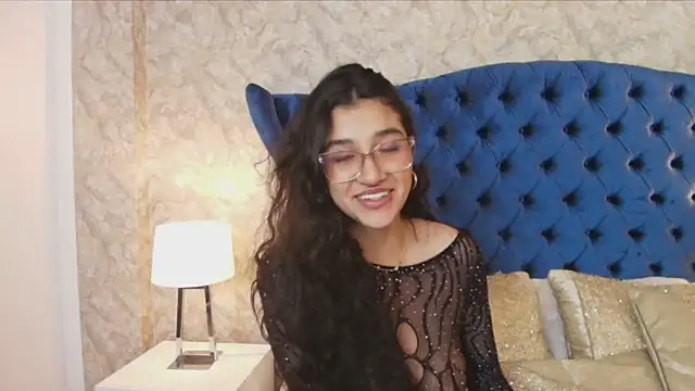 ValentiinaCruz online show from January 5, 8:56 pm