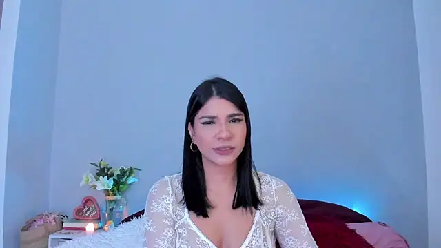 Laura-angeel online show from November 25, 7:14 pm