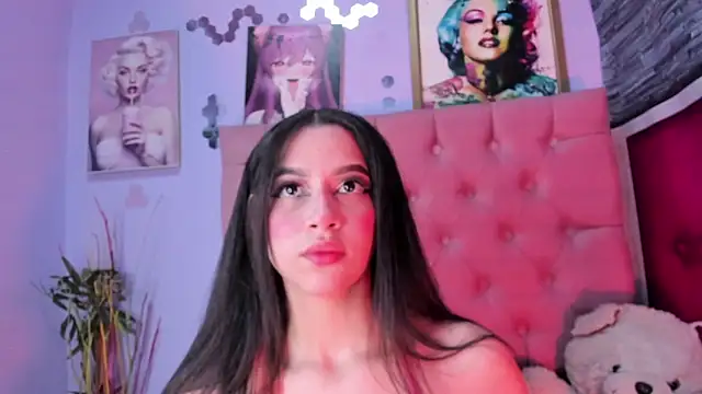 Megan Luxe online show from January 6, 4:16 am