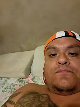 Snapshot of 825Danie chatting on October 29, 9:27 pm 825Danie online show from October 29, 9:27 pm