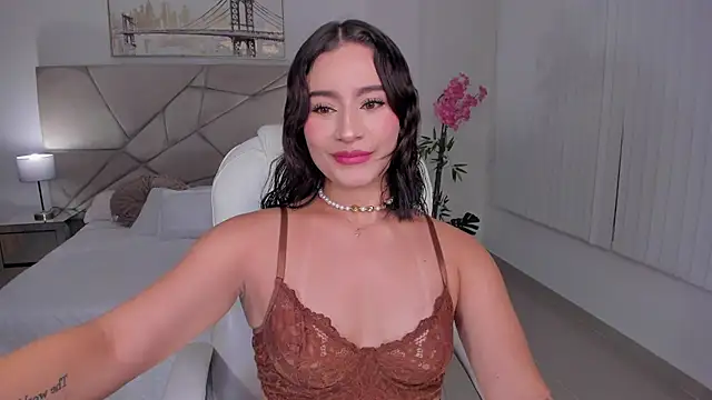 Saskia litt online show from November 16, 3:45 am