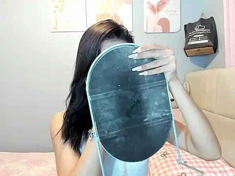 Snapshot of Anne_the_virgin chatting on May 11, 11:49 am Anne the virgin online show from May 11, 11:49 am