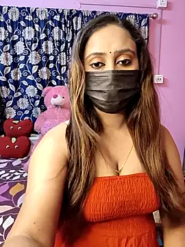 Cute-lusi online show from March 30, 6:42 pm