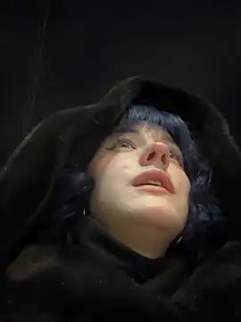 Snapshot of Only_April chatting on January 9, 4:26 am Only April online show from January 9, 4:26 am