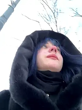 Snapshot of Only_April chatting on January 11, 9:03 am Only April online show from January 11, 9:03 am