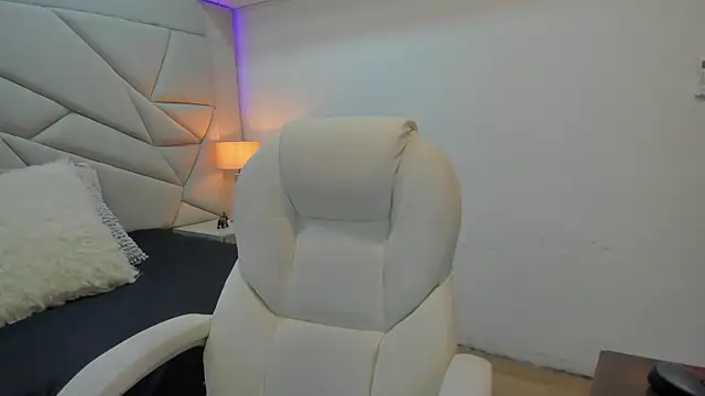 persefone 333 online show from September 19, 8:09 pm