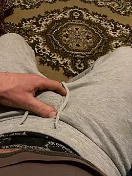 wwwiiilll online show from December 4, 9:34 pm