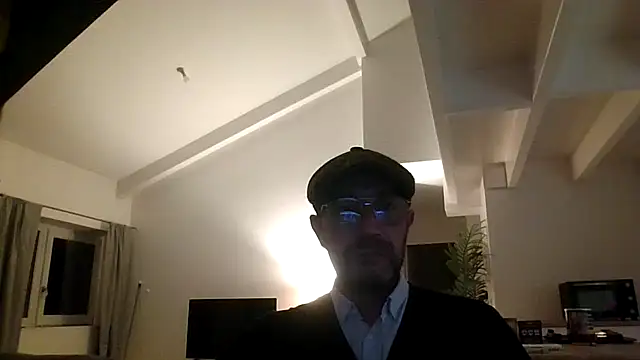 Snapshot of Twooseul chatting on February 18, 6:15 pm Twooseul online show from February 18, 6:15 pm