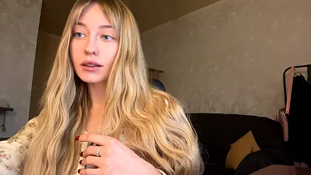 Jetta Corsacami online show from December 2, 12:10 pm