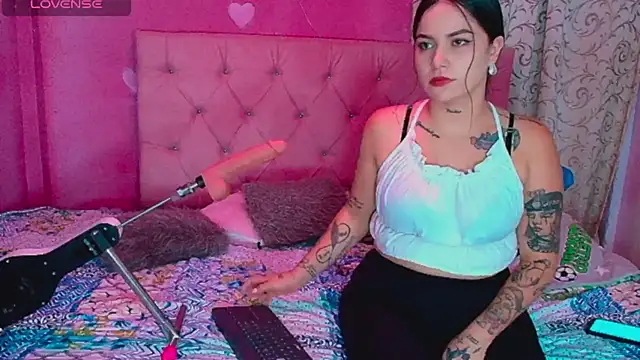 Snapshot of Lali_HOtt chatting on October 10, 6:40 pm Lali HOtt online show from October 10, 6:40 pm