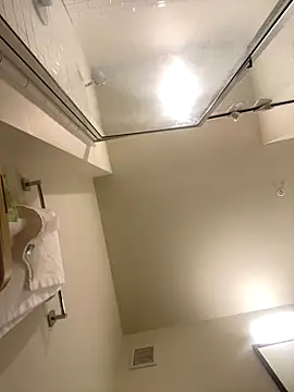 huhgtr online show from December 5, 4:14 pm