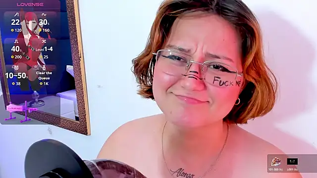 isa grey  online show from November 1, 2:35 am