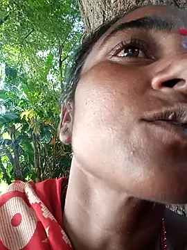 Snapshot of Sapna_hotA chatting on September 18, 9:33 am Sapna hotA online show from September 18, 9:33 am