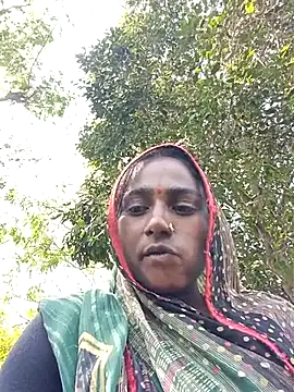 Snapshot of Sapna_hotA chatting on September 22, 7:10 am Sapna hotA online show from September 22, 7:10 am